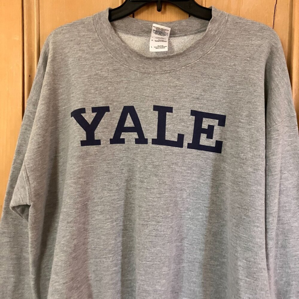 Gildan Mens Vintage Y2K Yale Heavy Blend Pullover Sweatshirt Large Gray SP EXC - Picture 2 of 10